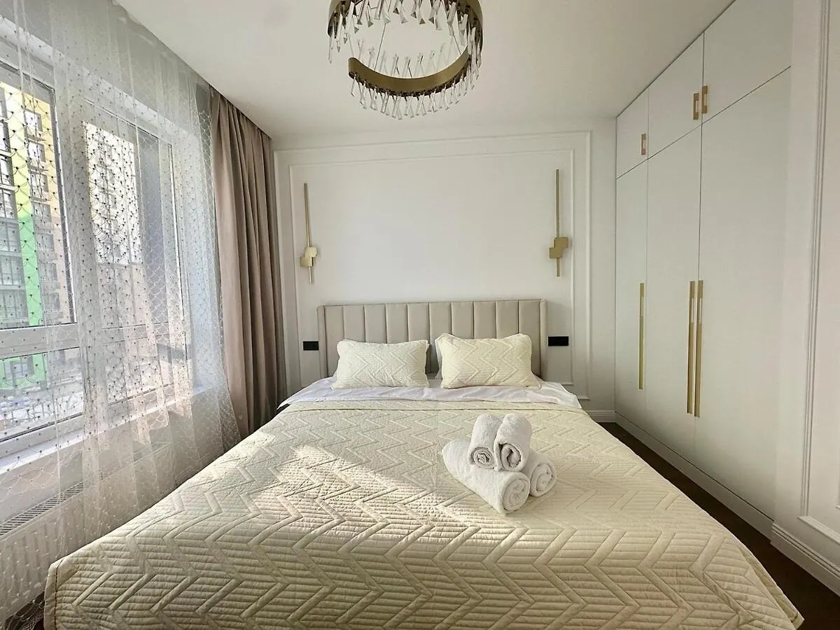 Family Deluxe Spot Apartment Almaty